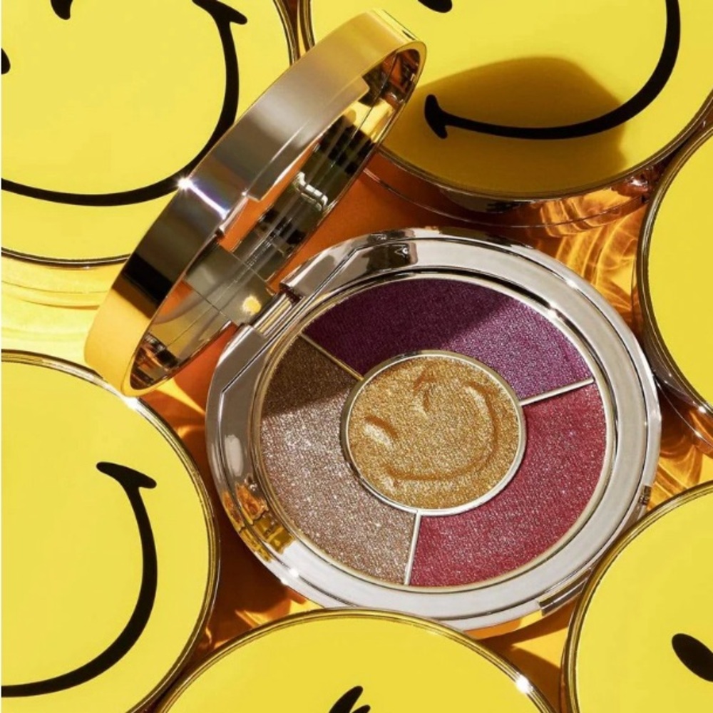 Ciaté London x Smiley World’s Wink On exclusive Eyeshadow palette. BNIB